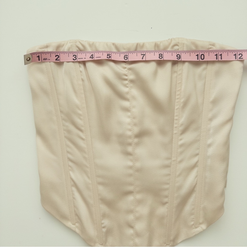 Cropped Bustier - Picture 3 of 5